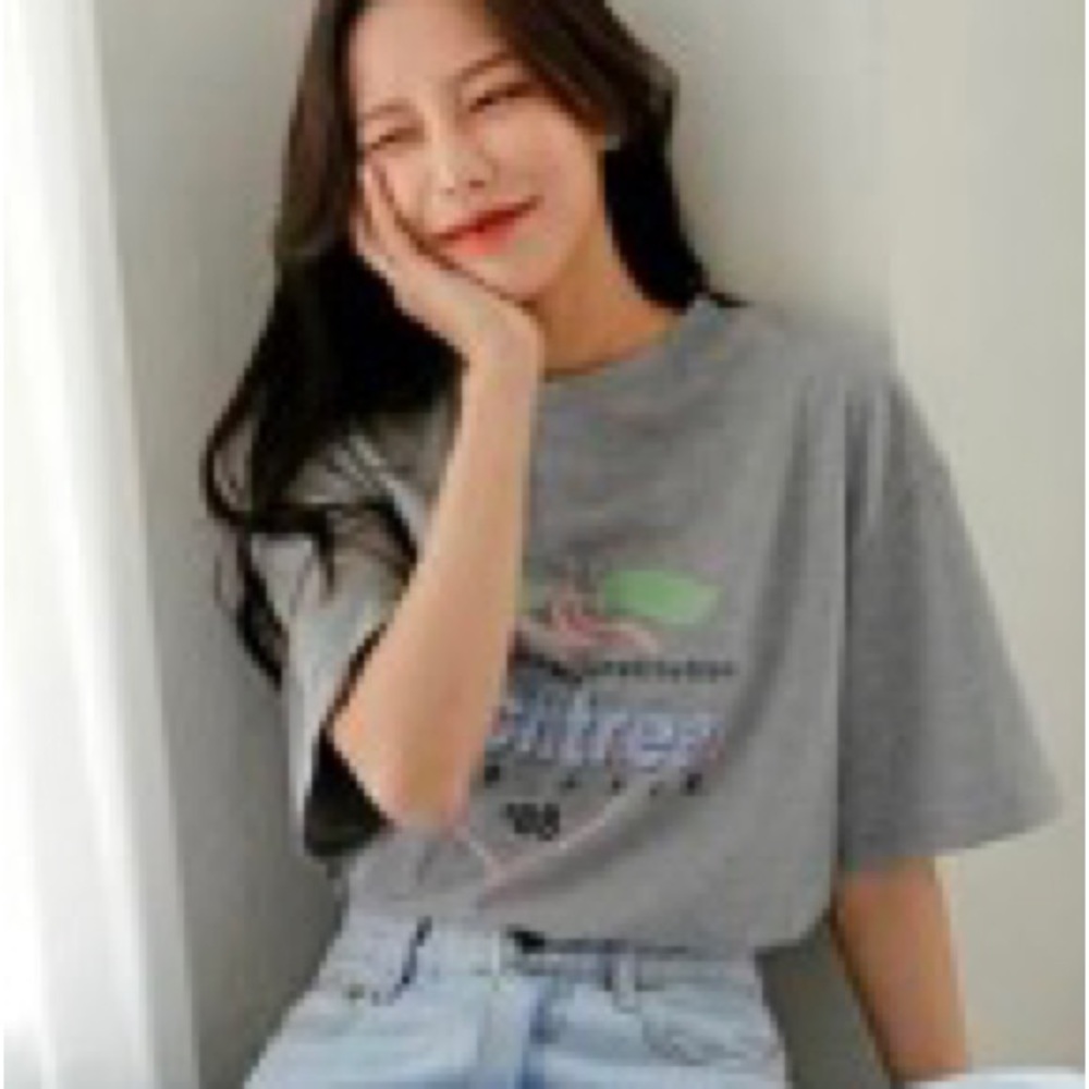 Shein Graphic Tee Oversized